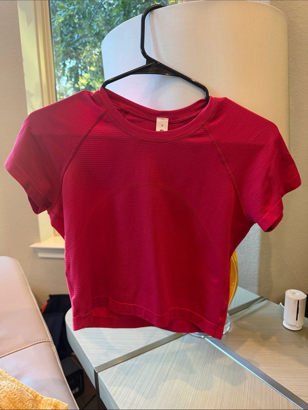 Lululemon Swiftly Tech Short Sleeve 2.0 *Race Length Size 8 Pink